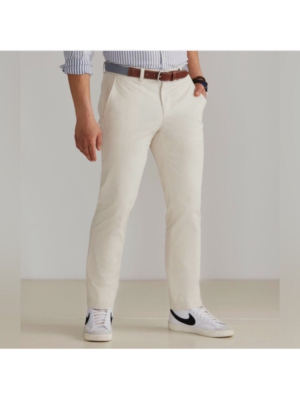 $98 Vineyard Vines Men’s Stretch Breaker Pants in Stone Size 30x34
